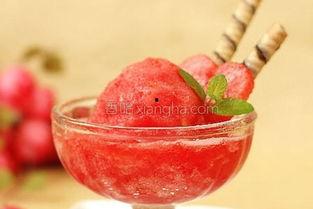 吃瓜刨冰,吃瓜刨冰，清凉一夏的味蕾盛宴