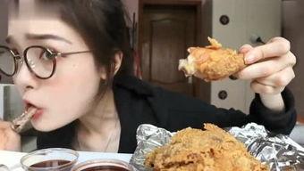 鹅吃瓜的视频,揭秘鹅类趣味食瓜瞬间