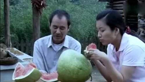 农村吃瓜搞笑,笑料百出欢乐多